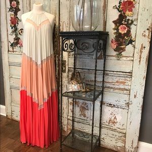 Alyson Sleeveless Color-Blocked Maxi Dress